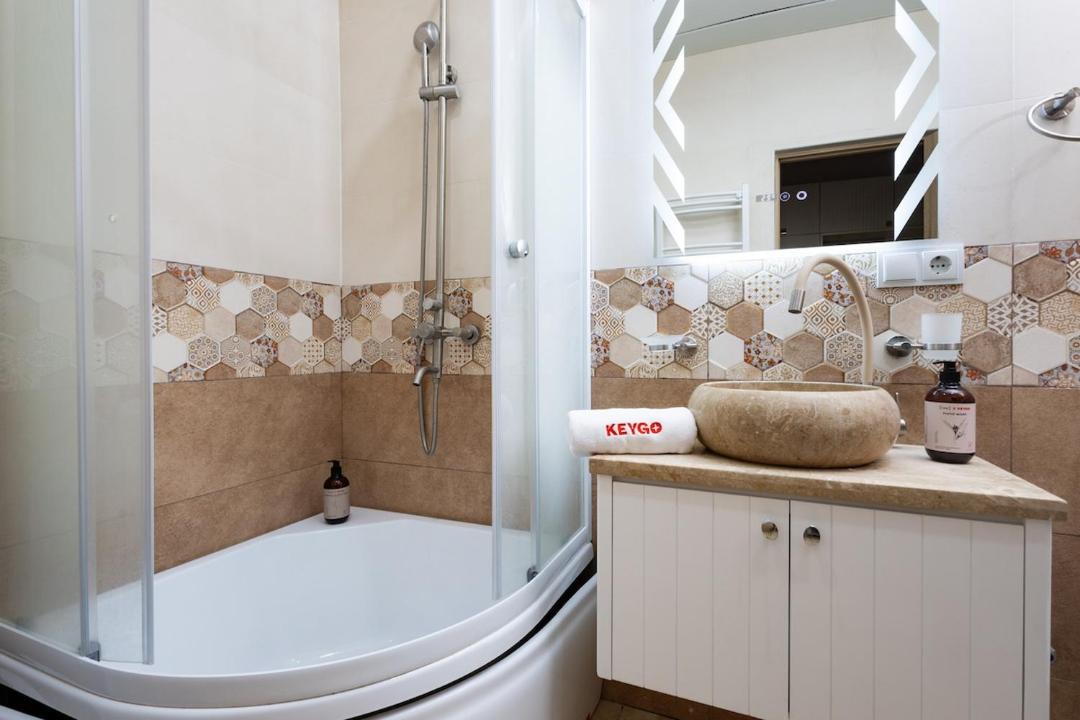 Photo of Bathroom in Kentron