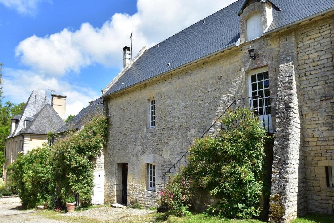 Photo of Others in Lantheuil