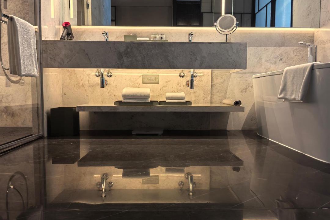 Photo of Bathroom in Weiyang