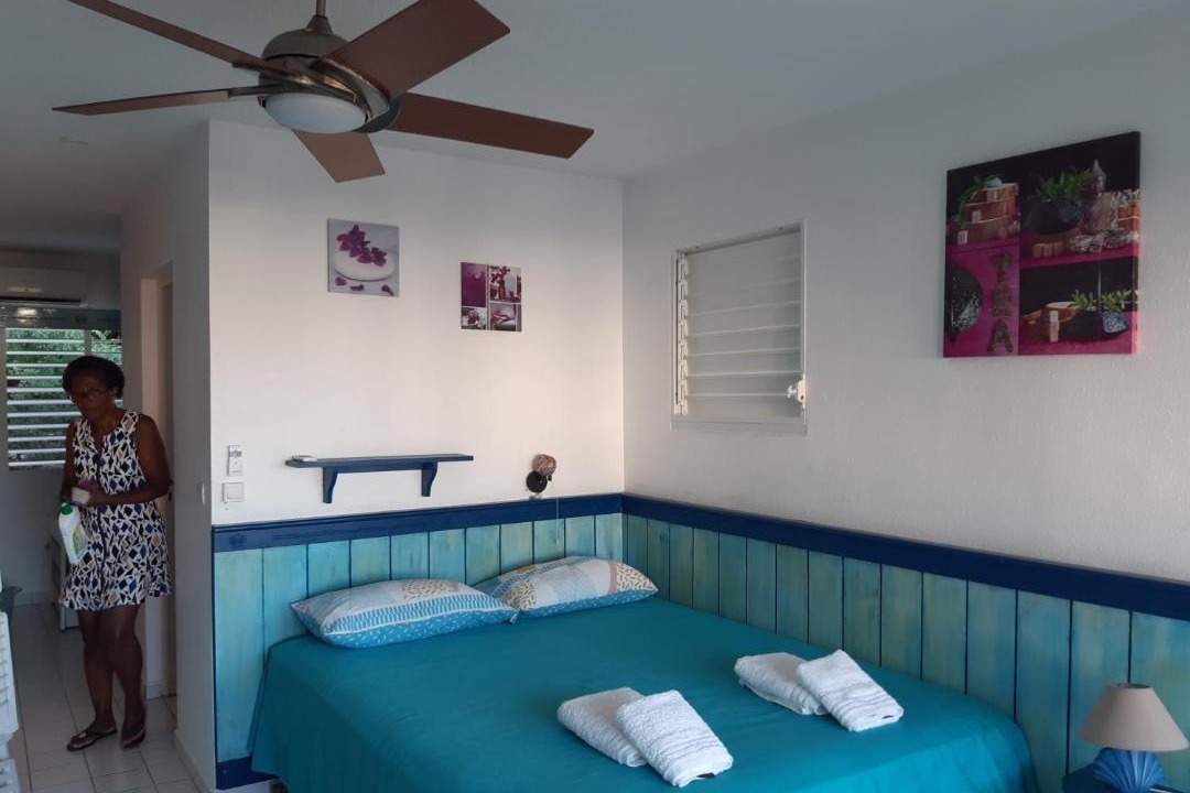 Photo of Bedroom in L'Autre-Bord