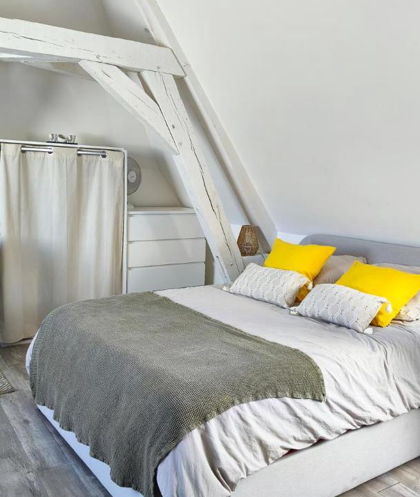 Photo of Bedroom in Nogent-le-Rotrou