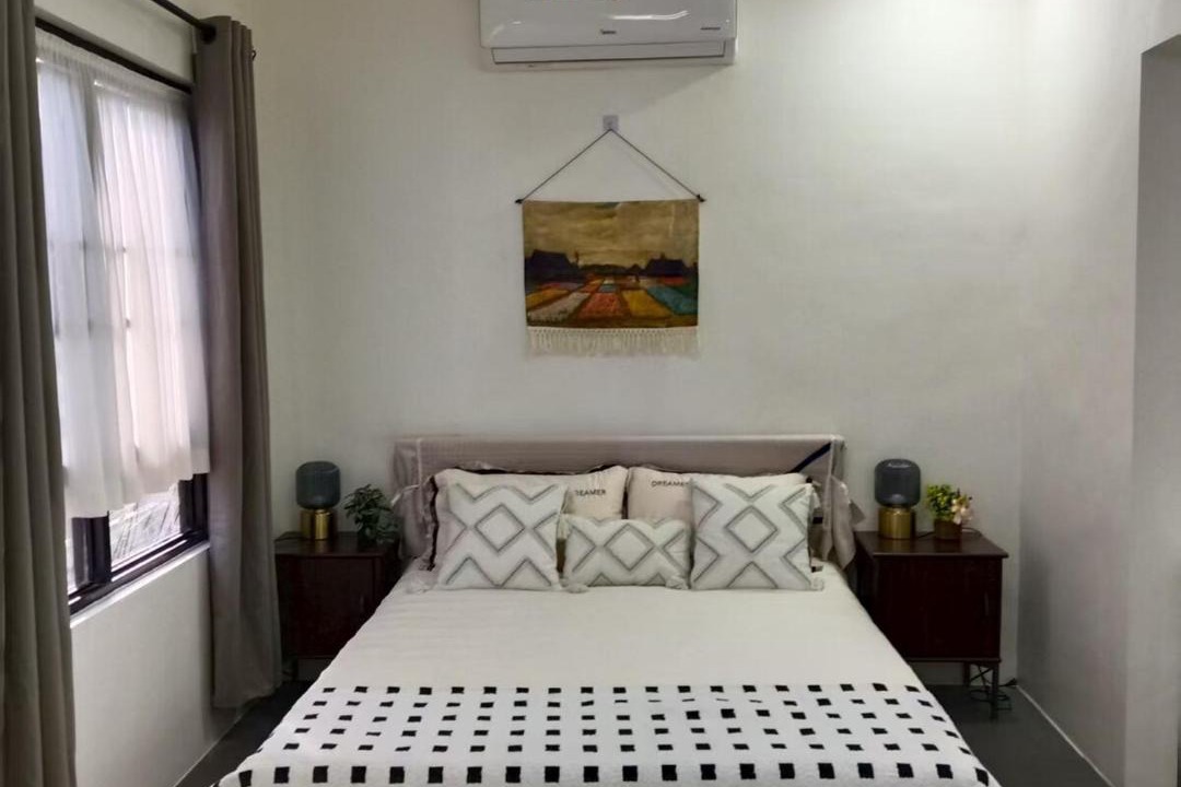 Photo of Bedroom in Moonwalk
