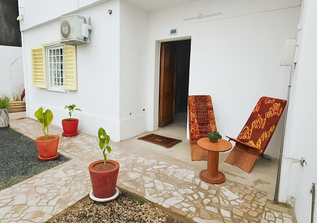 Photo of Patio Balcony in Ziguinchor