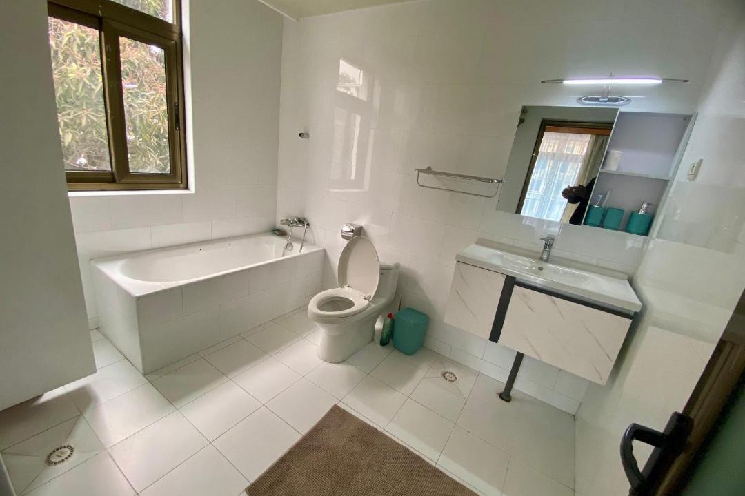 Photo of Bathroom in Brazzaville