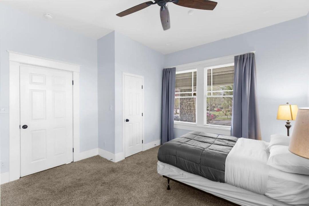 Photo of Bedroom in Crestline Heights