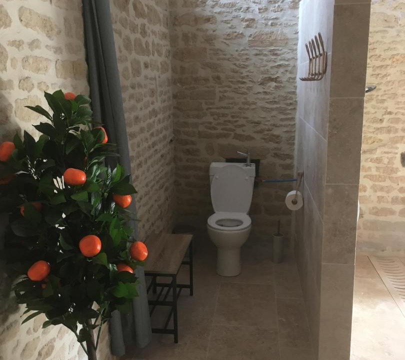 Photo of Bathroom in Luc-sur-Mer