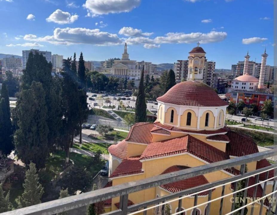 Photo of Others in Mbrostar-Urë
