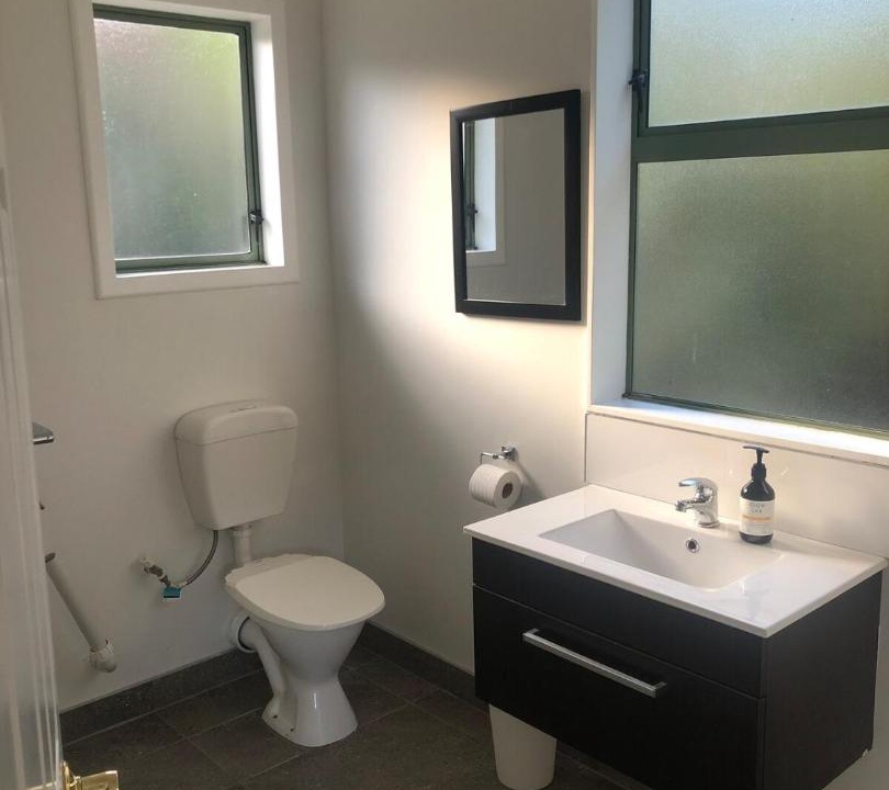 Photo of Bathroom in Waikawa