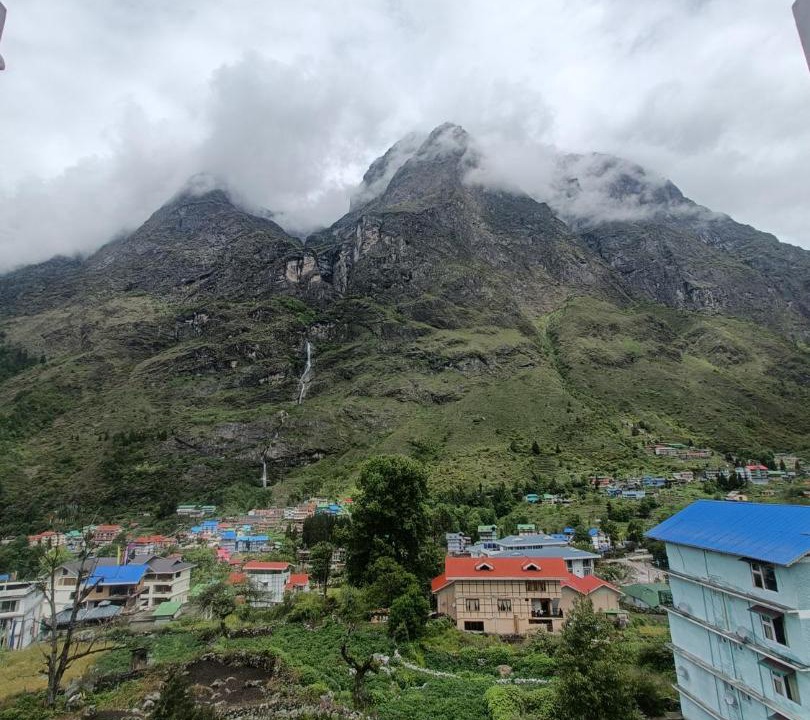 Photo of Others in Lachung