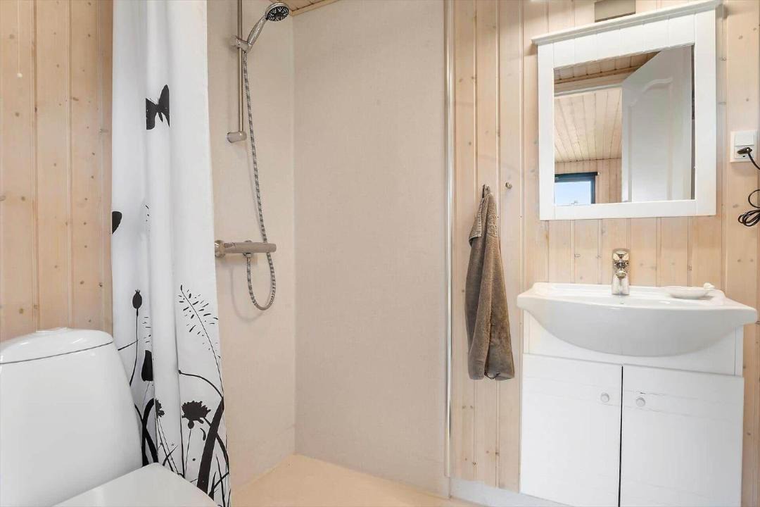 Photo of Bathroom in Boeslum