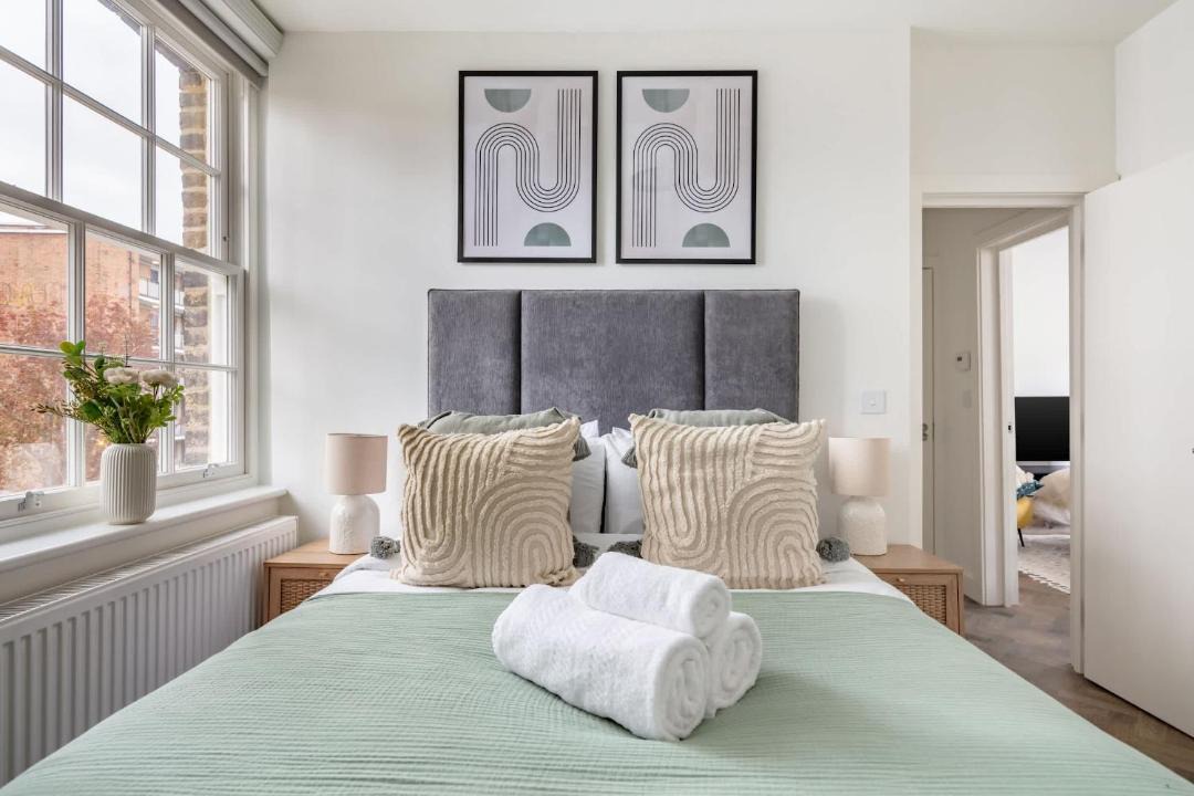 Photo of Bedroom in St Luke's