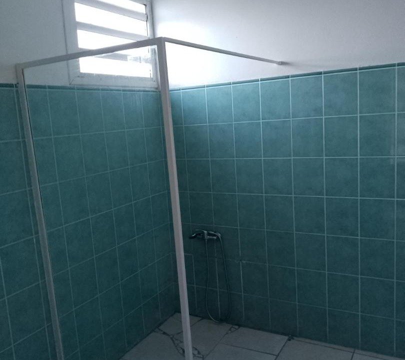 Photo of Bathroom in Damencourt