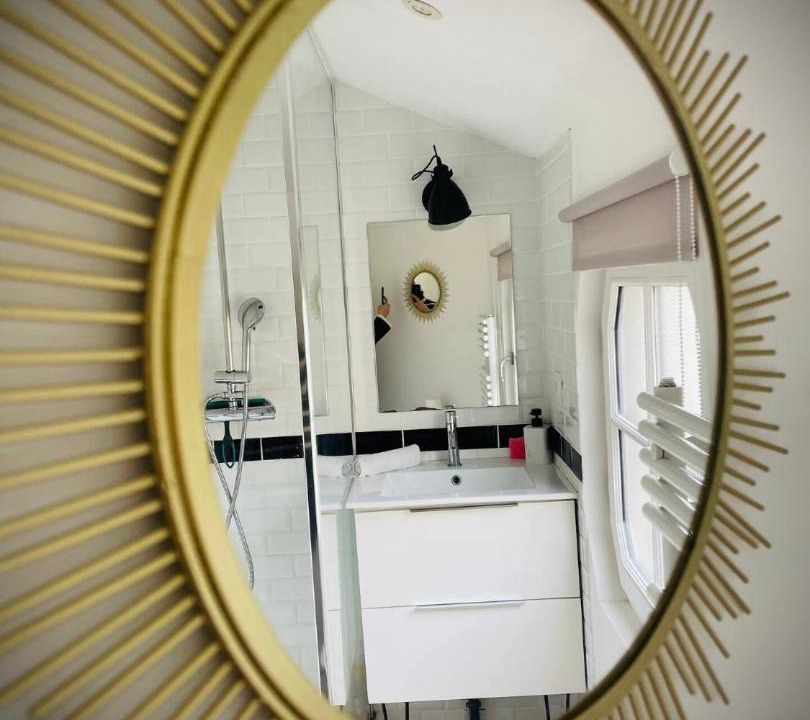Photo of Bathroom in Talence