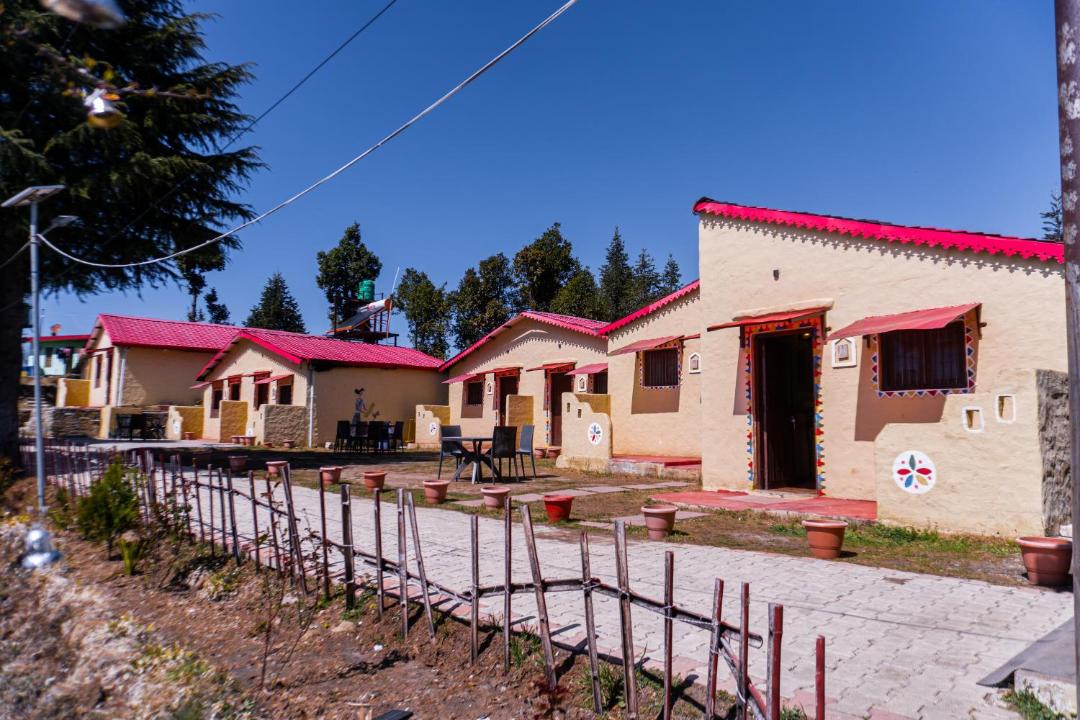 Photo of Others in Kanatal