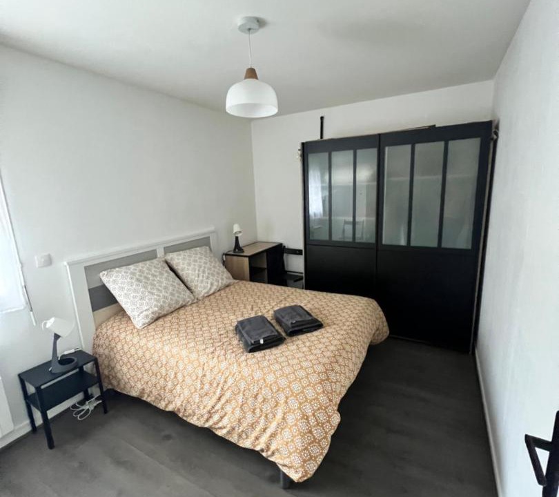 Photo of Bedroom in Talence