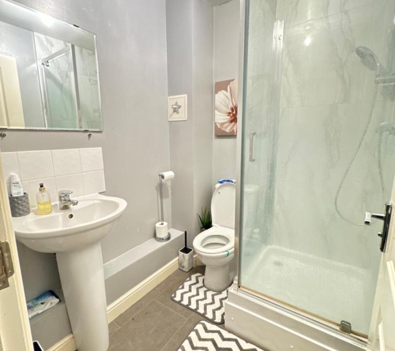 Photo of Bathroom in Gravesend