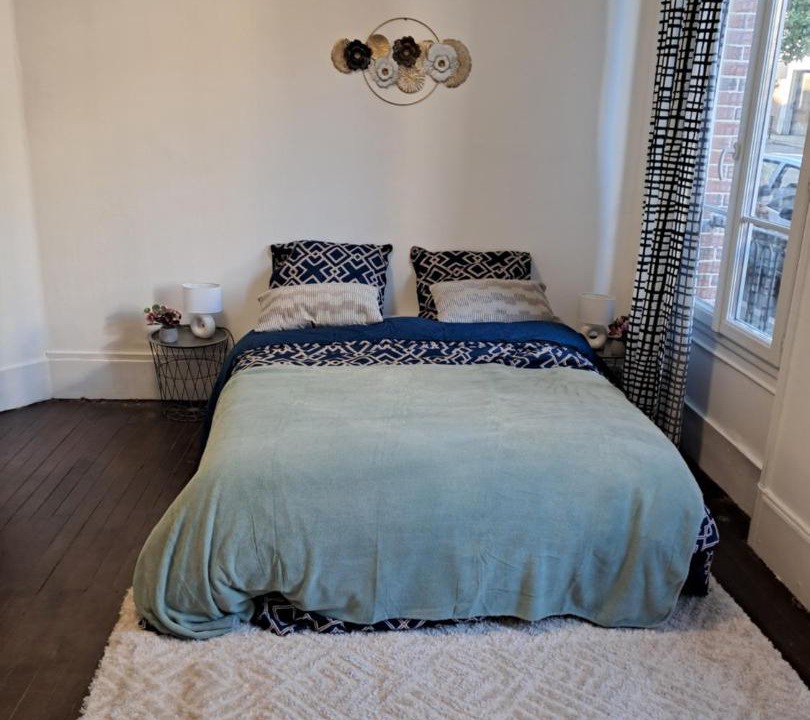 Photo of Bedroom in Dreux