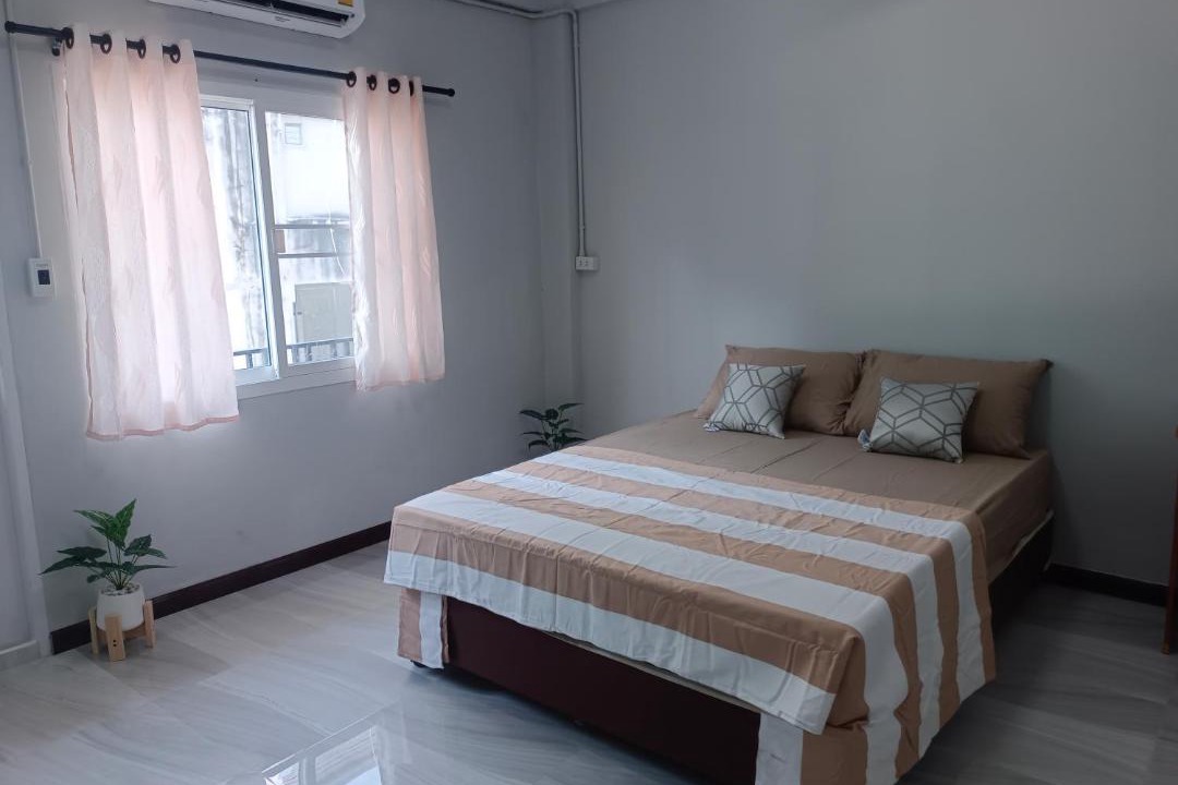 Photo of Bedroom in Thung Khru