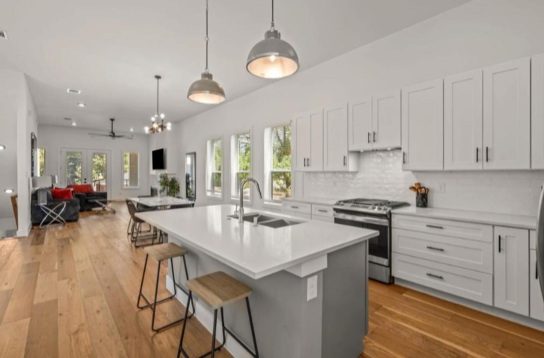 Photo of Kitchen in West Dallas