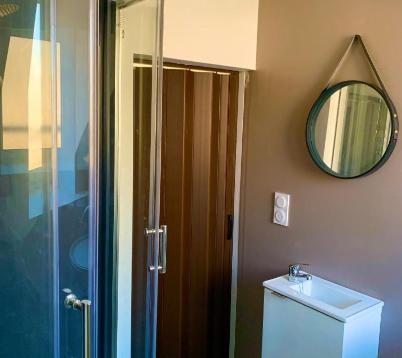 Photo of Bathroom in Guingamp