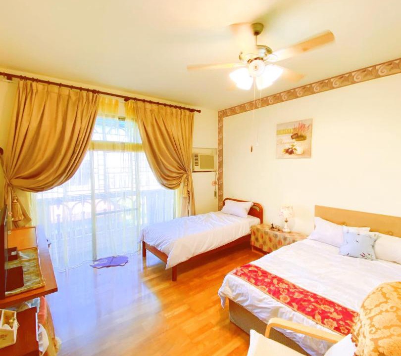 Photo of Bedroom in Linbian