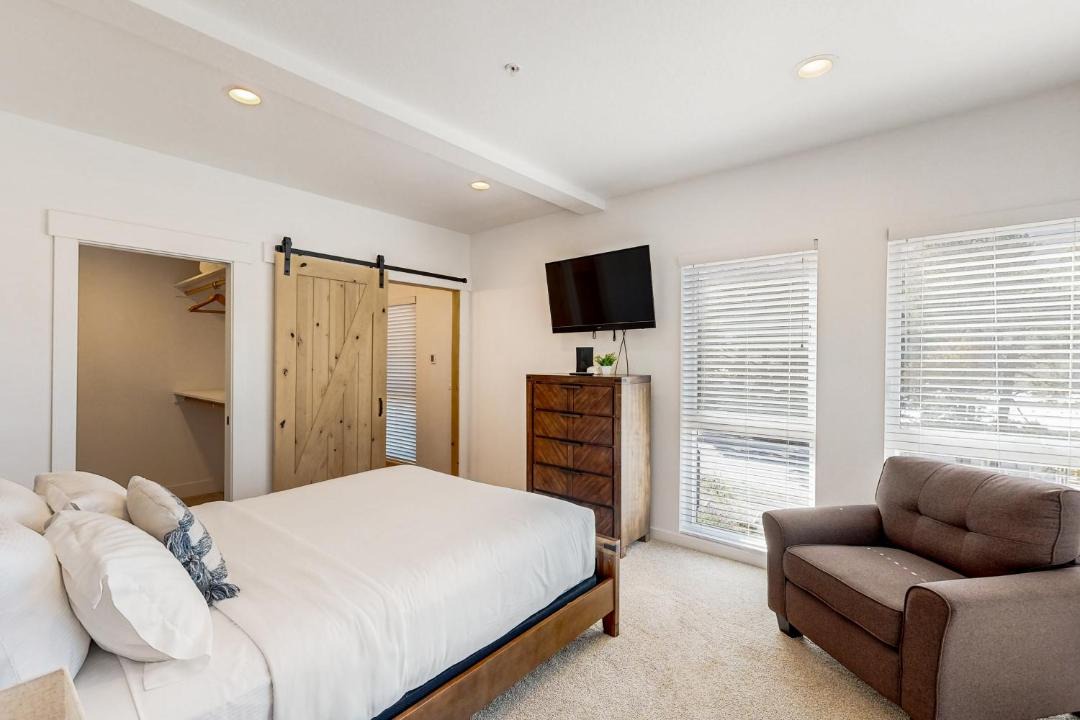 Photo of Bedroom in Gold Beach