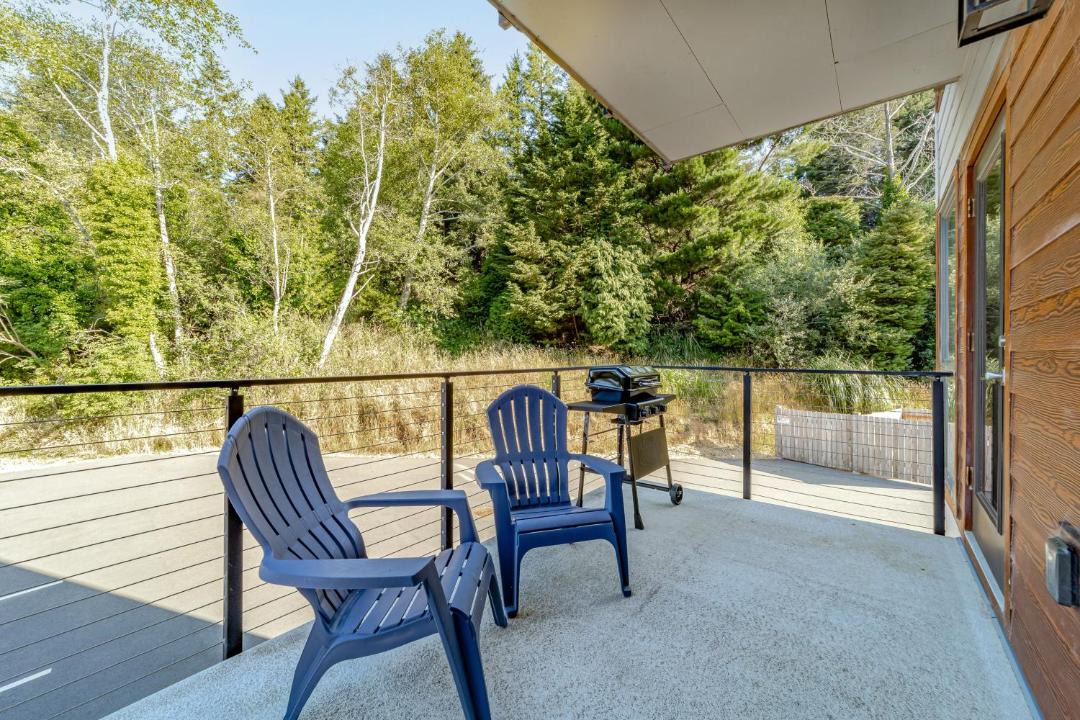 Photo of Patio Balcony in Gold Beach