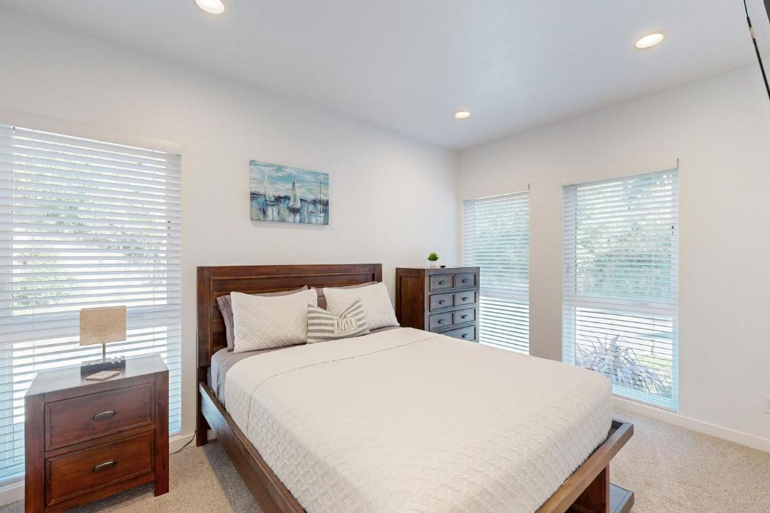 Photo of Bedroom in Gold Beach