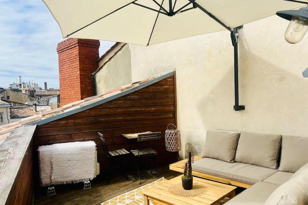Photo of Patio Balcony in Hotel de Ville - Quinconces