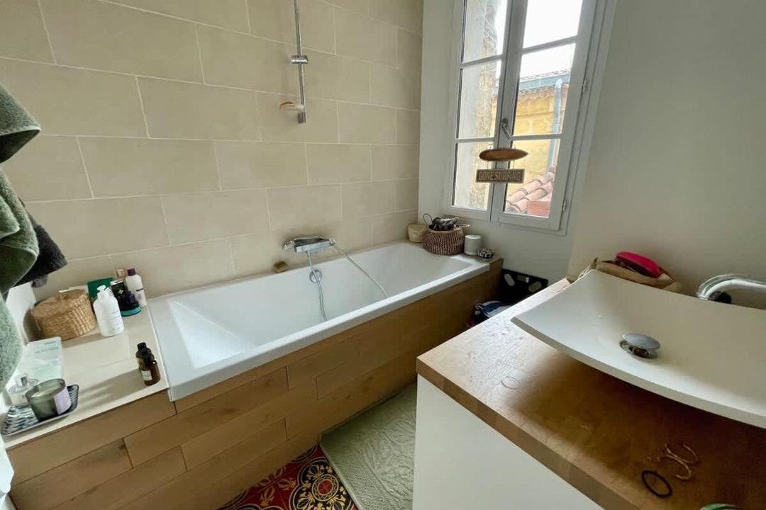 Photo of Bathroom in Hotel de Ville - Quinconces