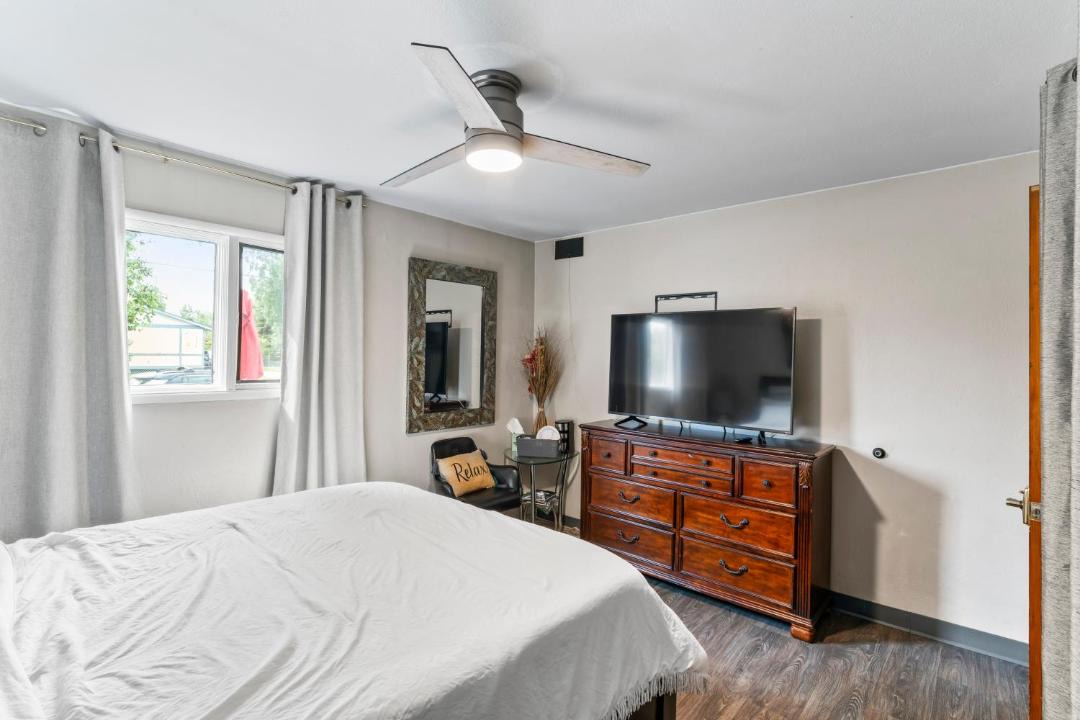 Photo of Bedroom in Airport Heights Community Council