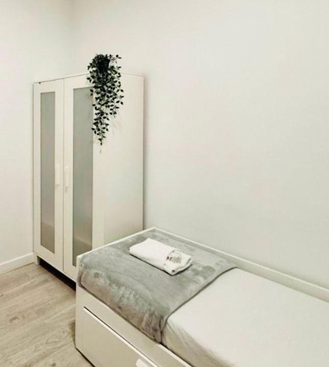 Photo of Bedroom in Mussafah