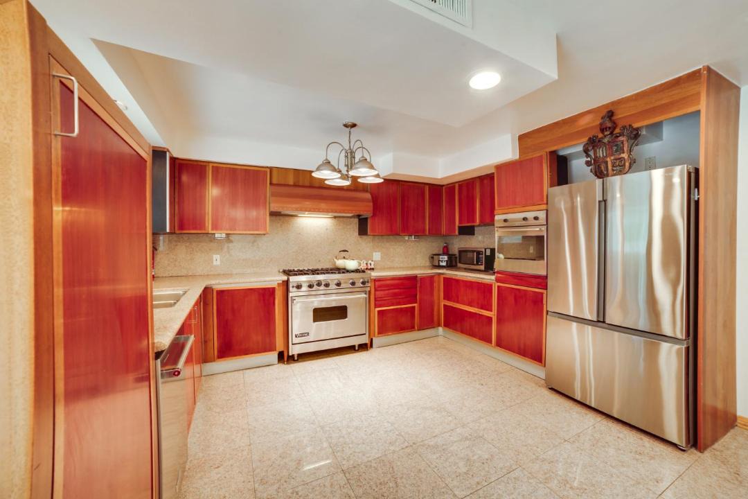 Photo of Kitchen in Encino