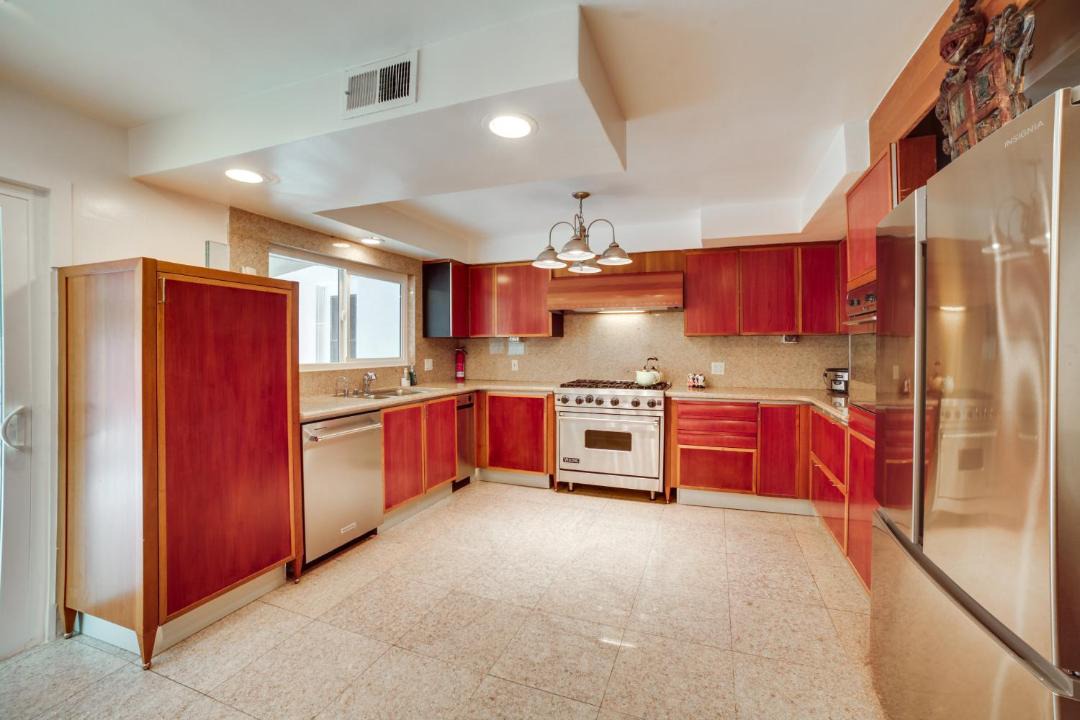 Photo of Kitchen in Encino
