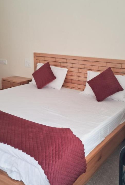 Photo of Bedroom in Tehri Range