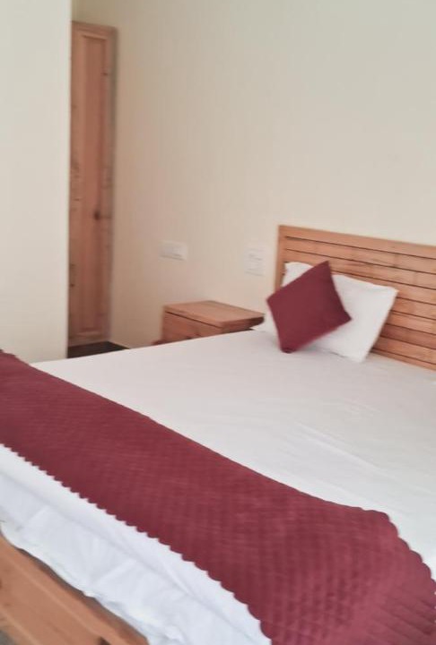 Photo of Bedroom in Tehri Range