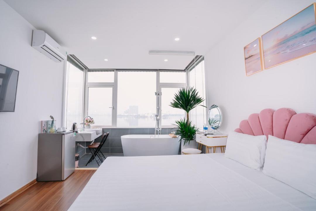 Photo of Bedroom in Thuy Khue