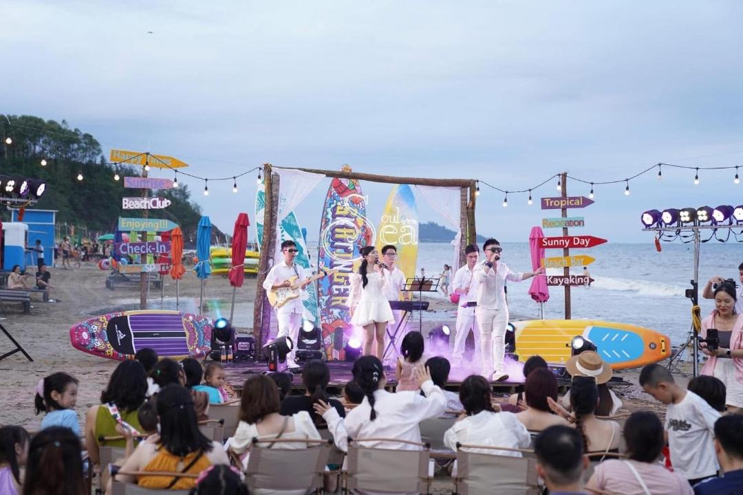 Photo of Others in Hoang Hoa