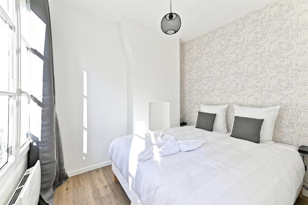 Photo of Bedroom in Quinze-Vingts