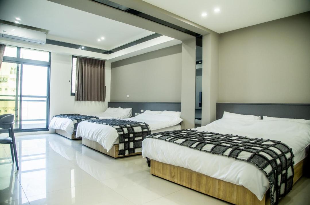 Photo of Bedroom in East District