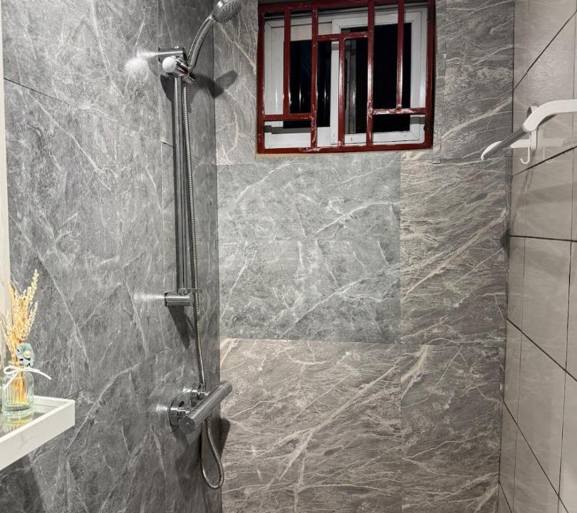 Photo of Bathroom in Adenta