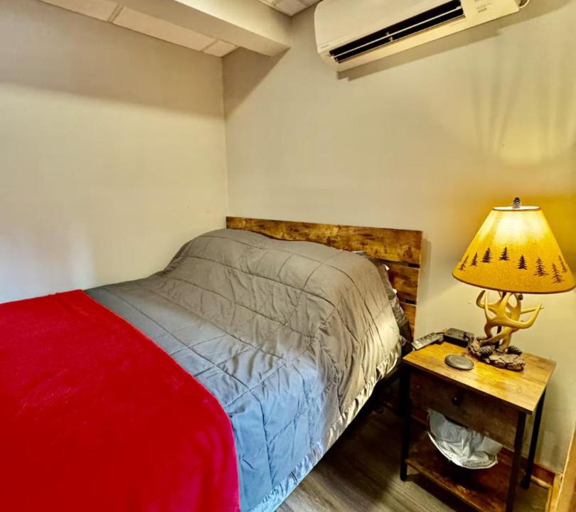 Photo of Bedroom in Lake Harmony Estates