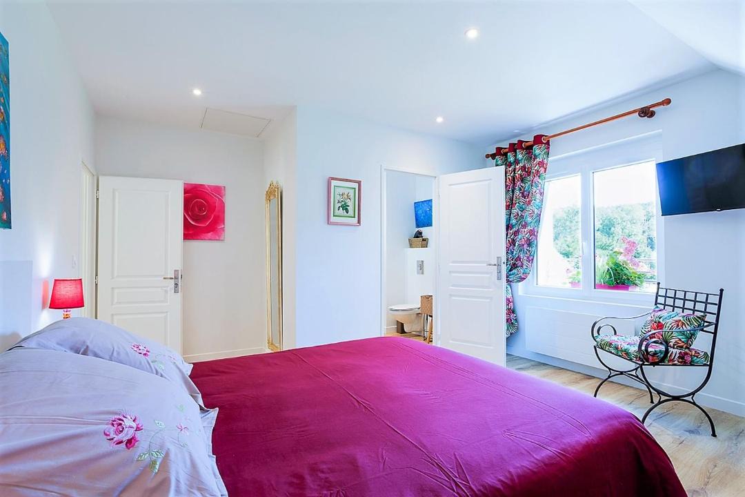 Photo of Bedroom in Poce-sur-Cisse