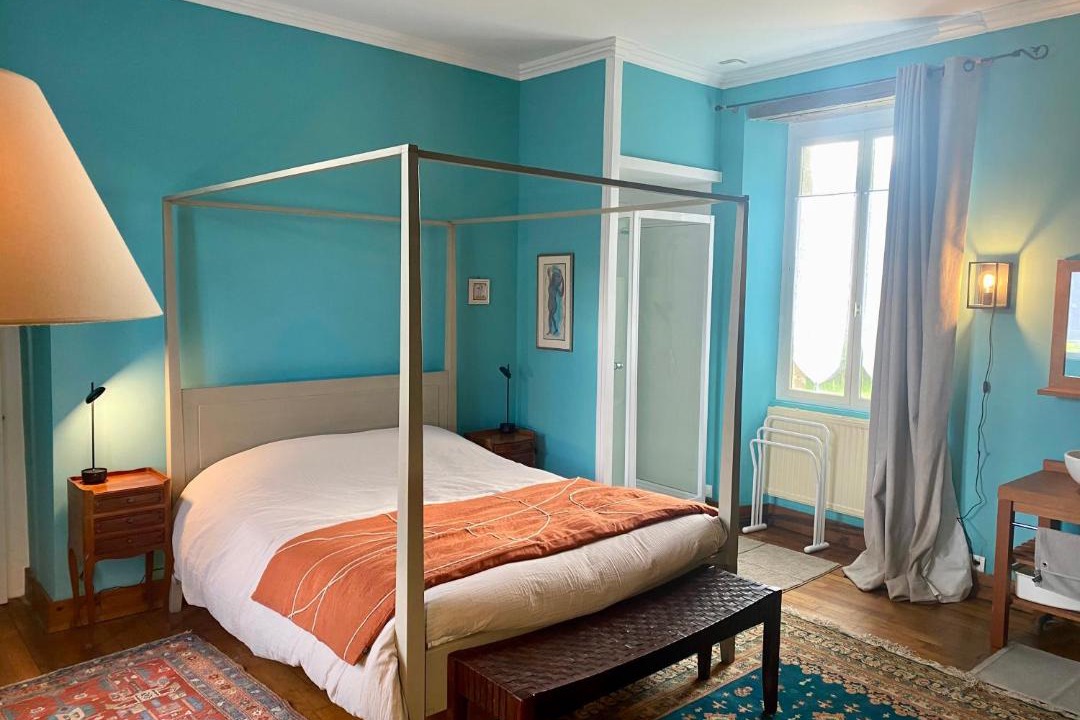 Photo of Bedroom in Saint-Derrien