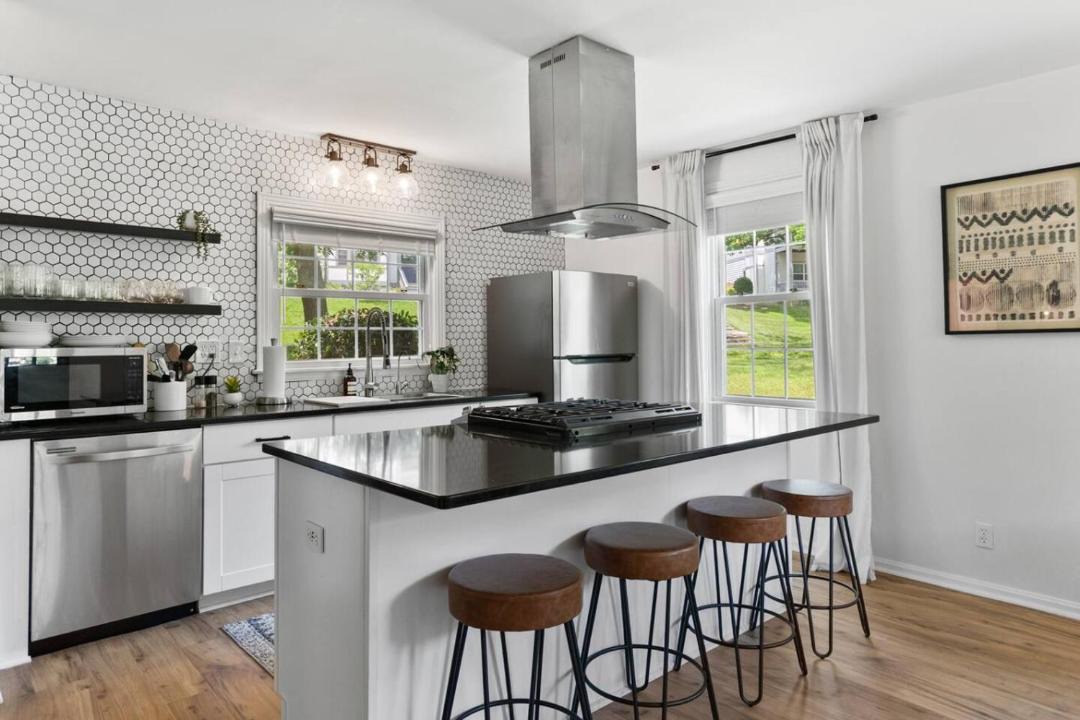 Photo of Kitchen in Shelby Hills