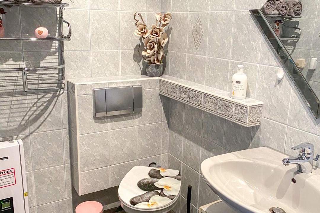 Photo of Bathroom in Saal