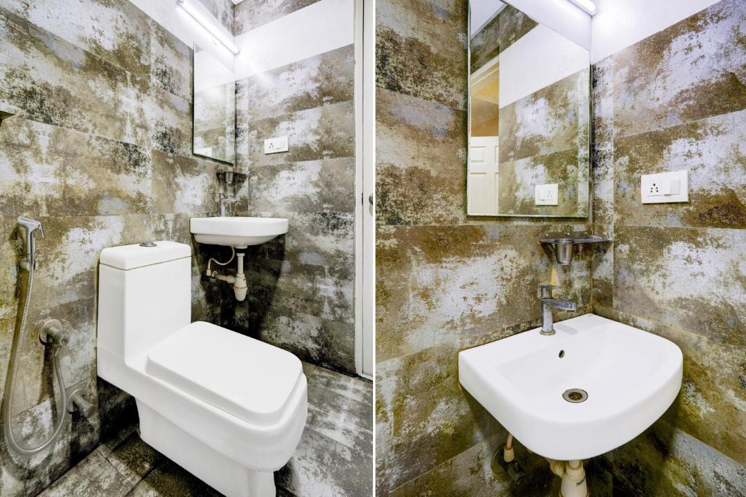 Photo of Bathroom in Ejipura