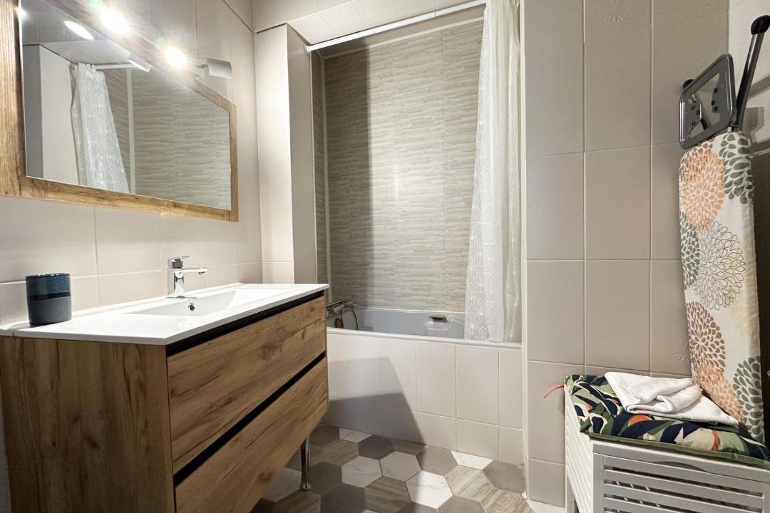 Photo of Bathroom in Chartres