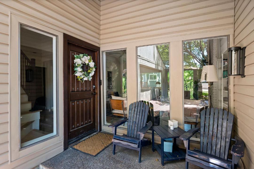 Photo of Patio Balcony in Garland