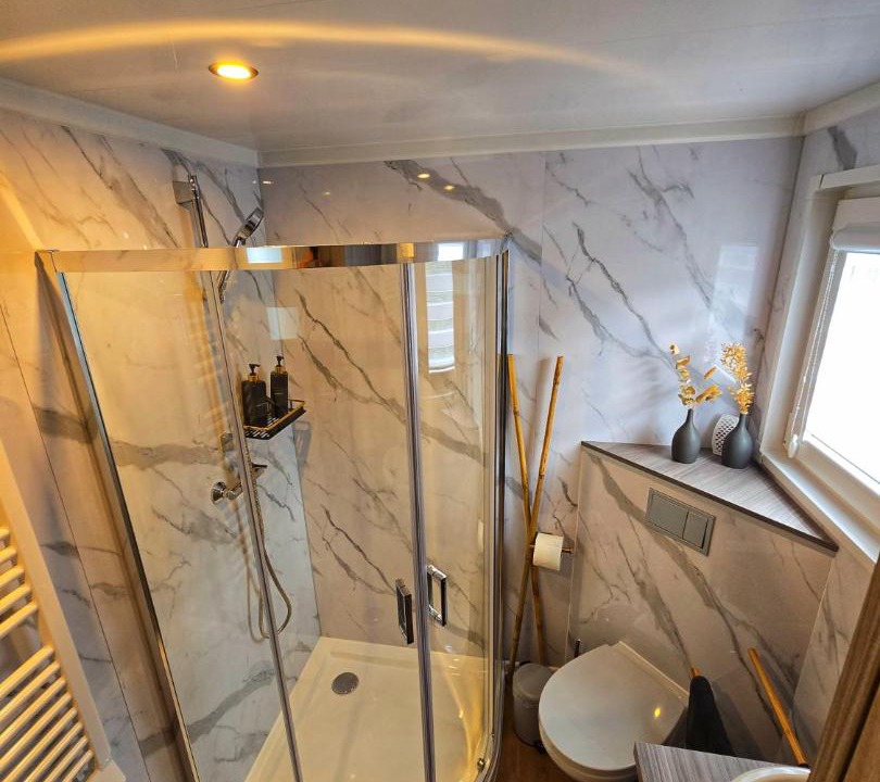 Photo of Bathroom in Lug